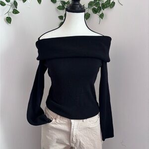 NWOT Womens Aritzia Wilfred Black Knit Off the Shoulder Sweater Size M